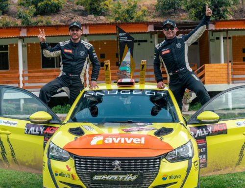 Baracatt Motorsport Tyres  y Raúl Velit celebran la victoria en el Rally Premio Presidente de la República en Perú